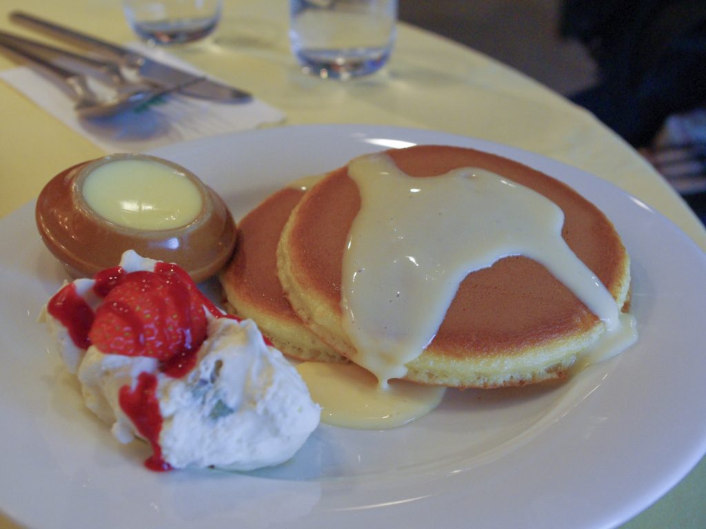 パンケーキがホットケーキになるまで パンケーキ総研 日本で唯一のパンケーキシンクタンク Pancake Quest